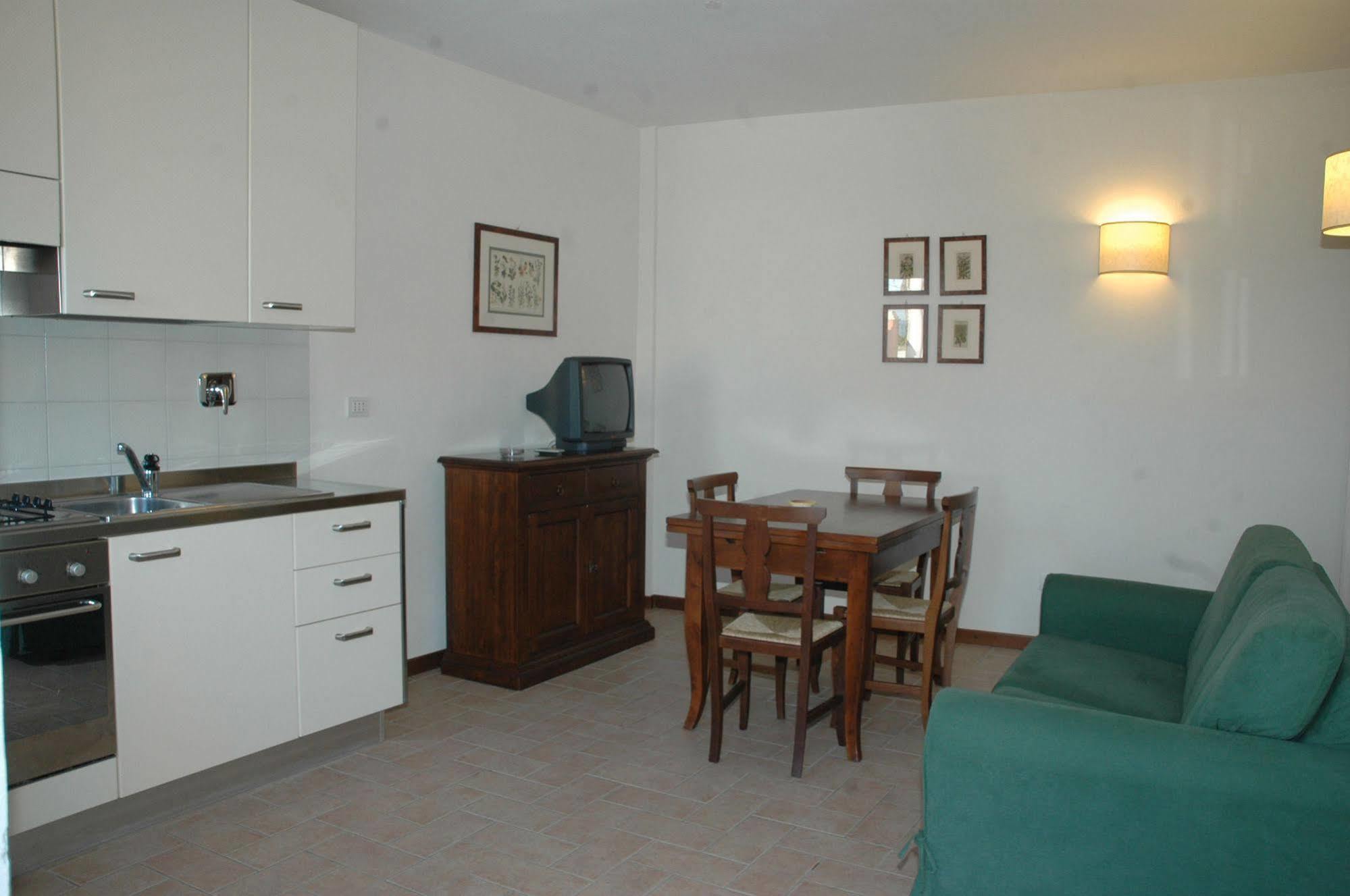 Aparthotel Residenza Torre Acquatino Spello Exterior foto